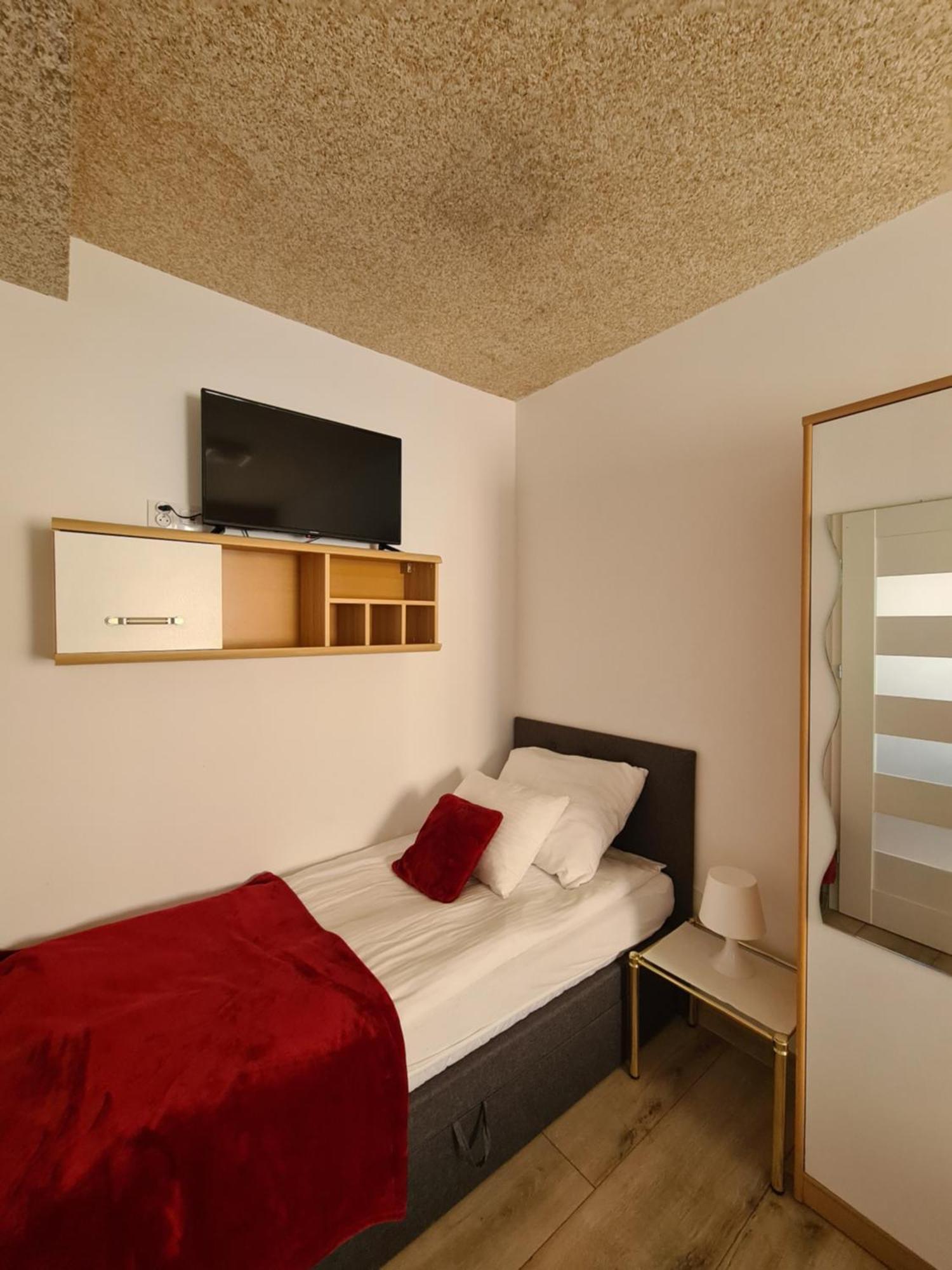 Apartamenty Katarina Ustrzyki Dolne Exteriör bild